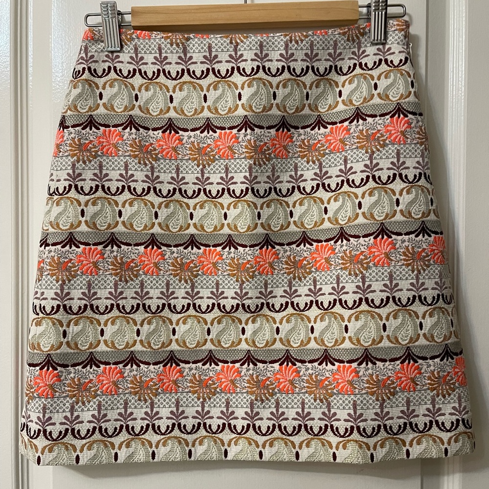 BOGO 🌸 Loft Skirt